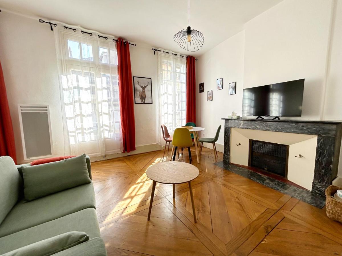Apartamento Emma - Centre Historique - Parking Privee Auch Exterior foto
